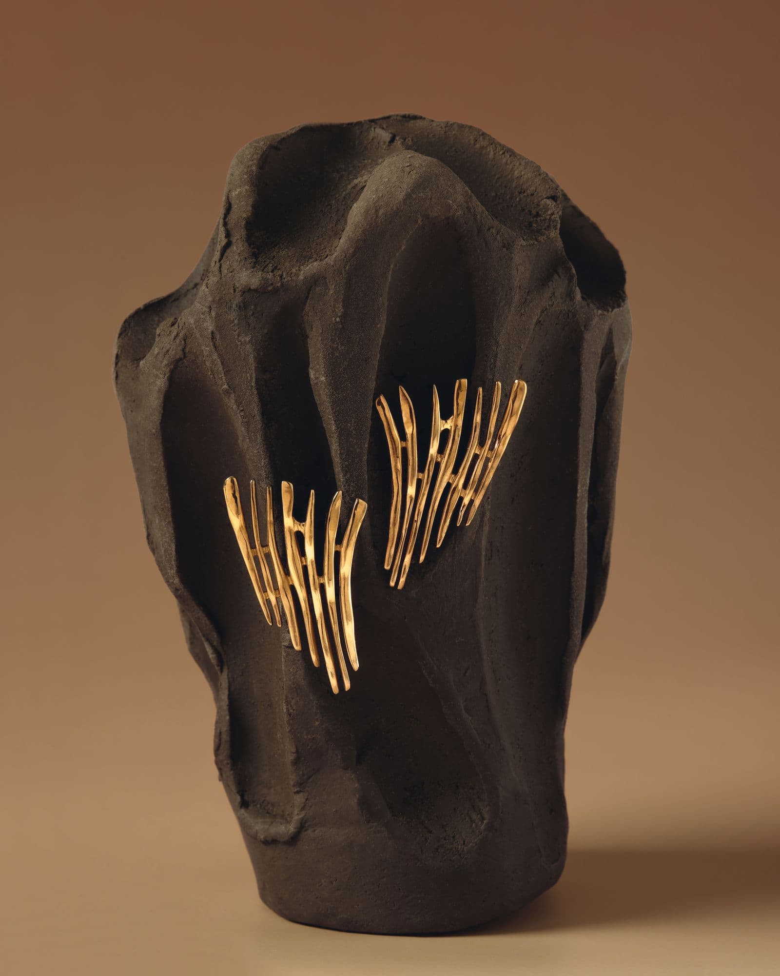 Khemeia, ceramics — image 5 of 5.